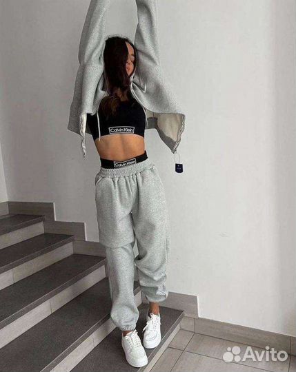 Спортивный костюм