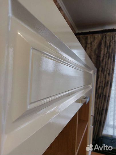 Письменный стол/ компьютерный стол