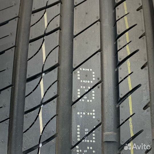 Grenlander L-Zeal56 235/50 R19 103V