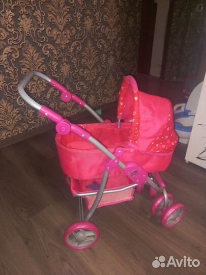 Коляска кукольная