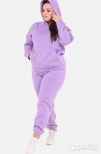 Спортивный костюм женский