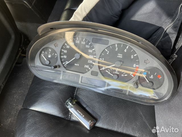 Приборная панель е46