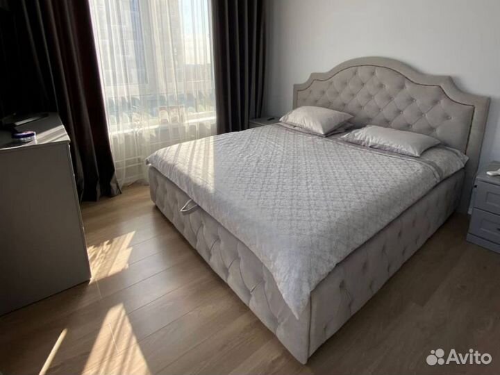 Кровать