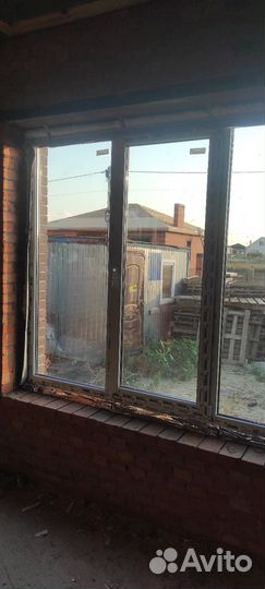 Окна и балконы с отделкой