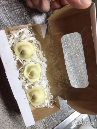 Инструмент из шоколада