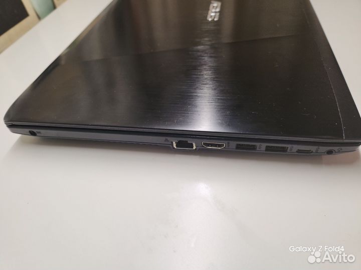 Ноутбук asus Rog FX553VE-DM201T