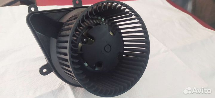 Отопитель на Рено - Лагуна1, новый