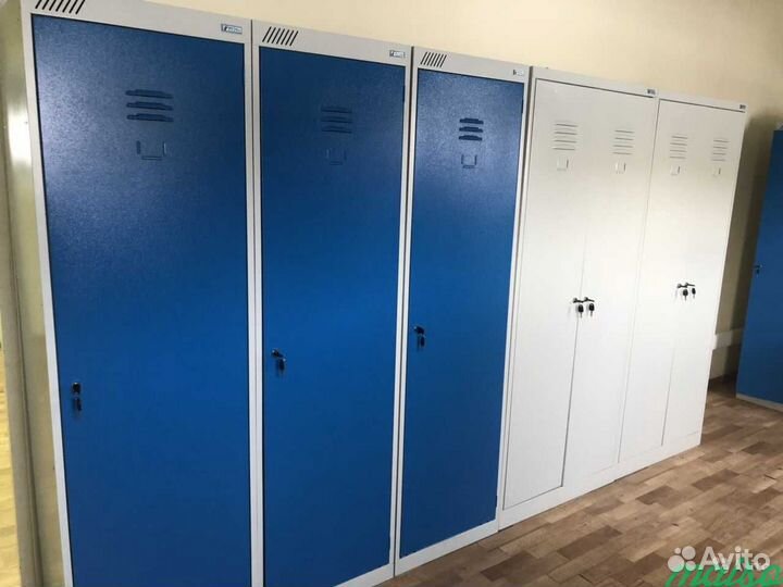 Металлически шкафы для одежды