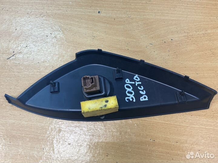 Кнопка отключения правой подушки ваз лада веста