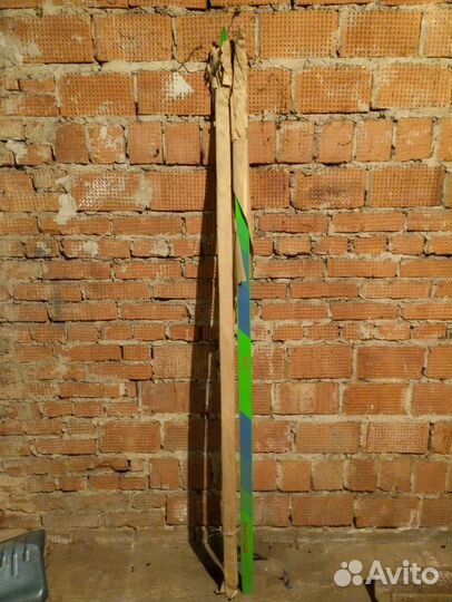 Лыжи новые с креплением