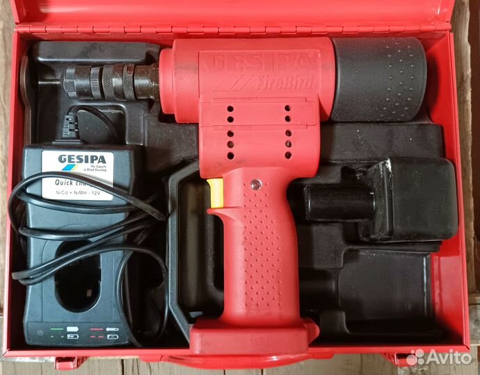 Заклепочник Gesipa FireBird