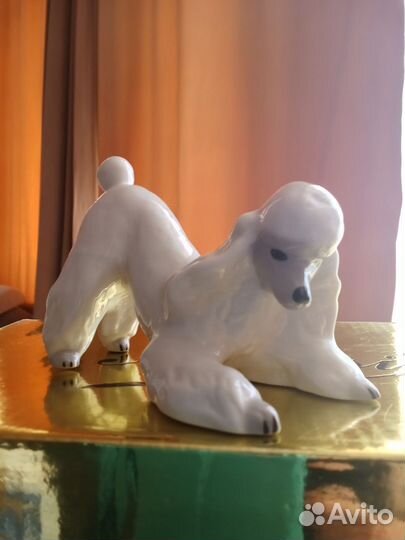 Фарфоровая статуэтка Собачка винтаж СССР