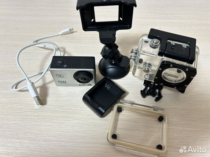 Экшен камера sjcam 4000