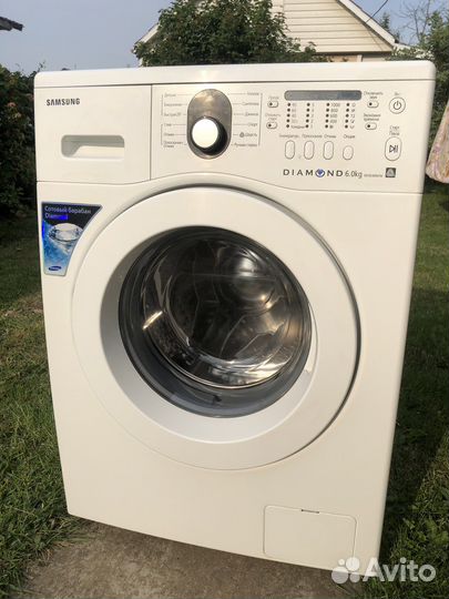 Стиральная машинка Samsung wf8590nfw