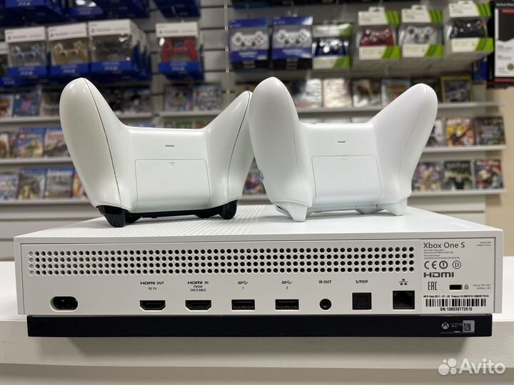 Xbox One S 500 игр