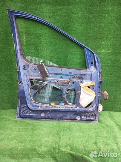 Дверь передняя левая mercedes vaneo
