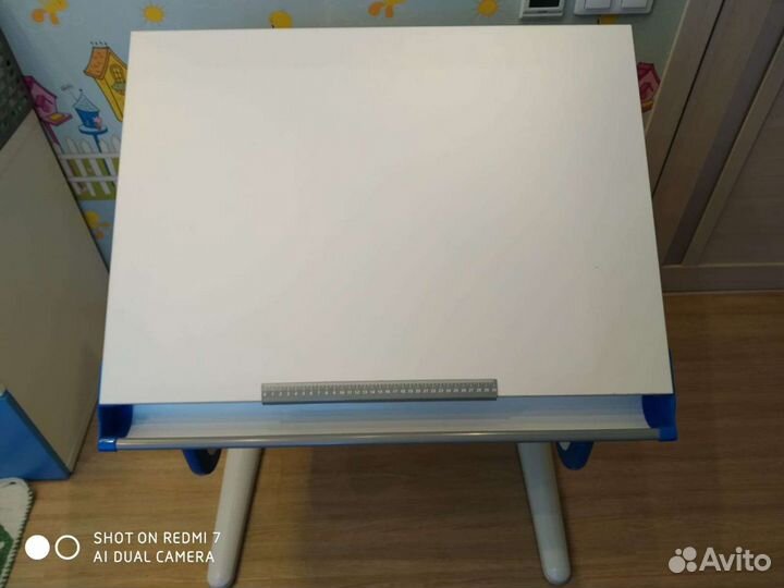 Растущая парта Деми с линейкой