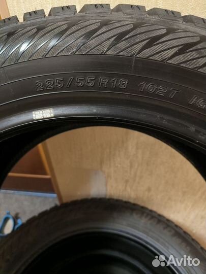 Yokohama Ice Guard IG65 225/55 R18 102T