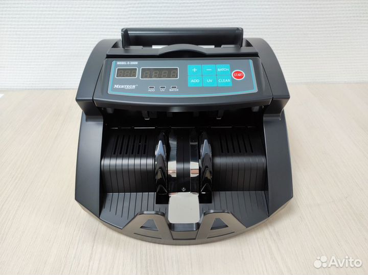 Мультивалютный счетчик банкнот Mertech C-3000