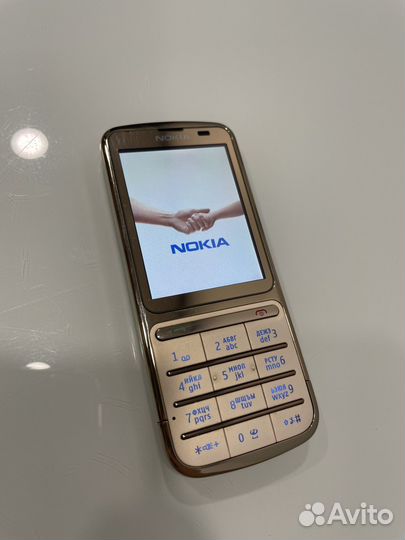 Nokia C3-01 Gold Edition