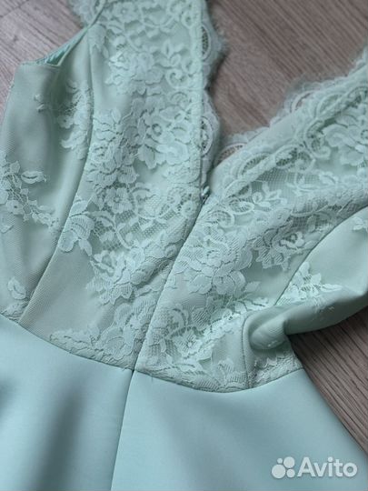 Платье вечернее