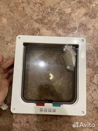 Дверца в дверь