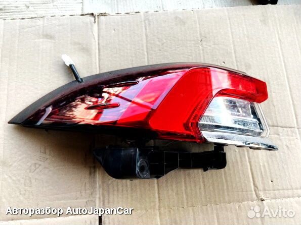 Задний левый фонарь 2018+ Тойота Королла Е210
