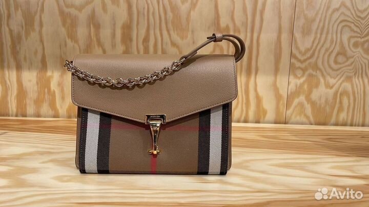 Сумка Burberry 24x17x6 см наличие одна