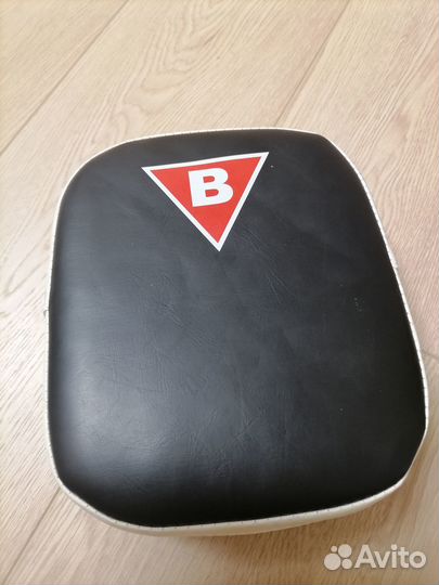 Продам макивару и лапу для боевых единоборств