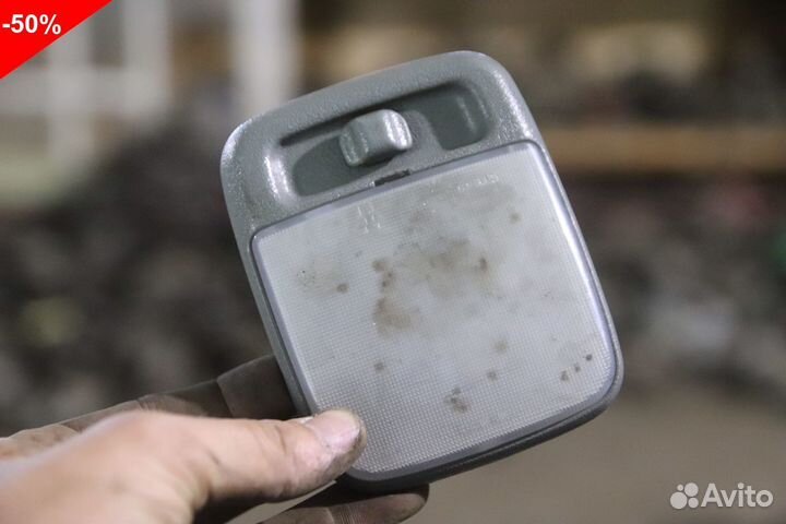 Плафон салона на Ниссан Микра К11