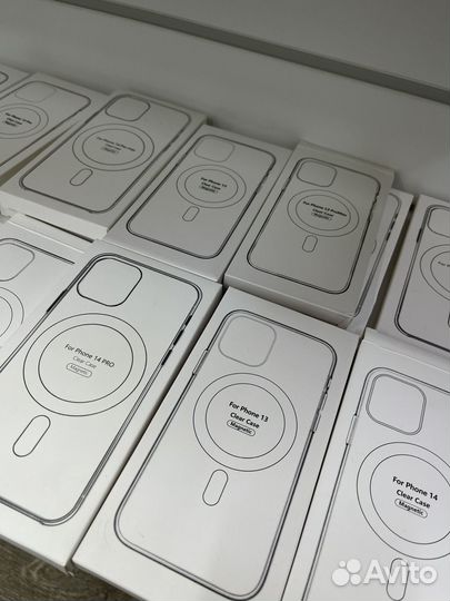 Чехлы на iPhone и аксессуары