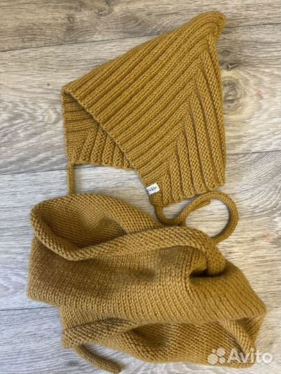 Вязаная шапка и снуд