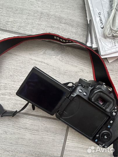 Фотоаппарат canon eos 70d объектив 18-135 STM