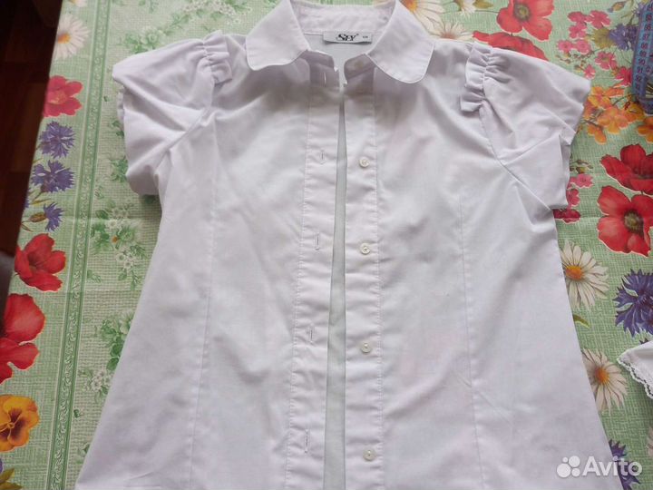 Блузка школьная белая