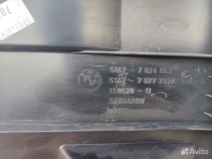 Обшивка багажника BMW 5 E60