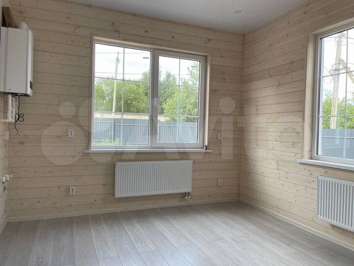 Дом 132 м² на участке 6 сот.