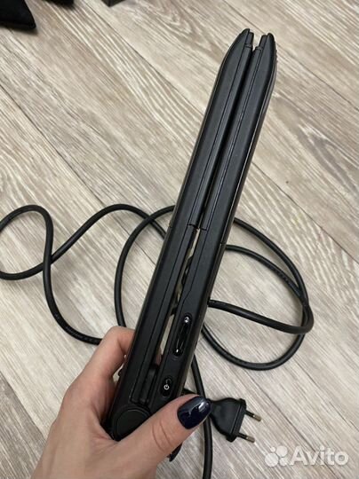 Выпрямитель для волос rowenta