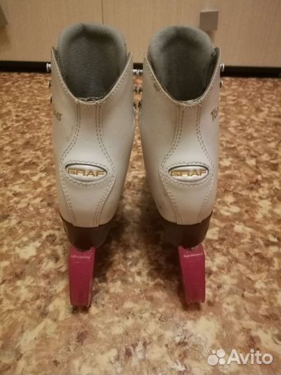 Коньки фигурные