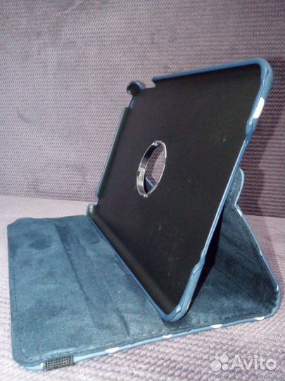 Чехол-подставка для планшета 7