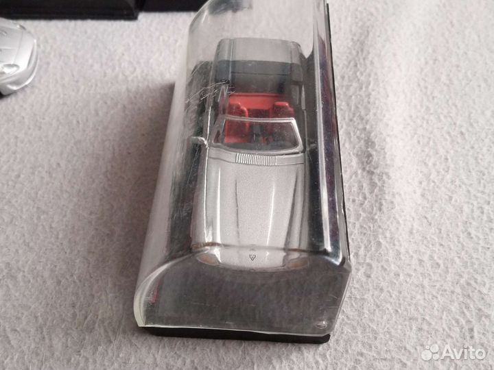 Модель автомобиля Jaguar xjs cabrio, 1:43, new ray