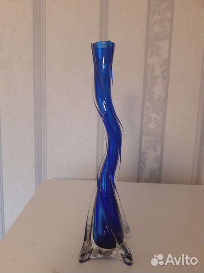 Вазы цветное стекло