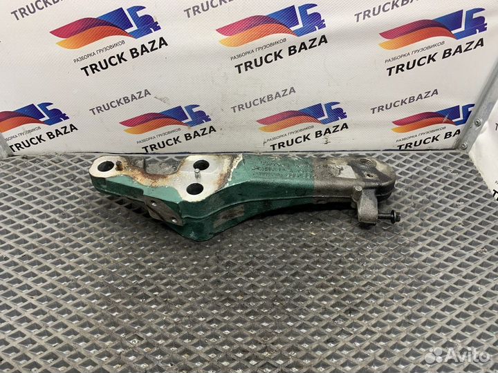 Кронштейн двигателя передний Volvo FH