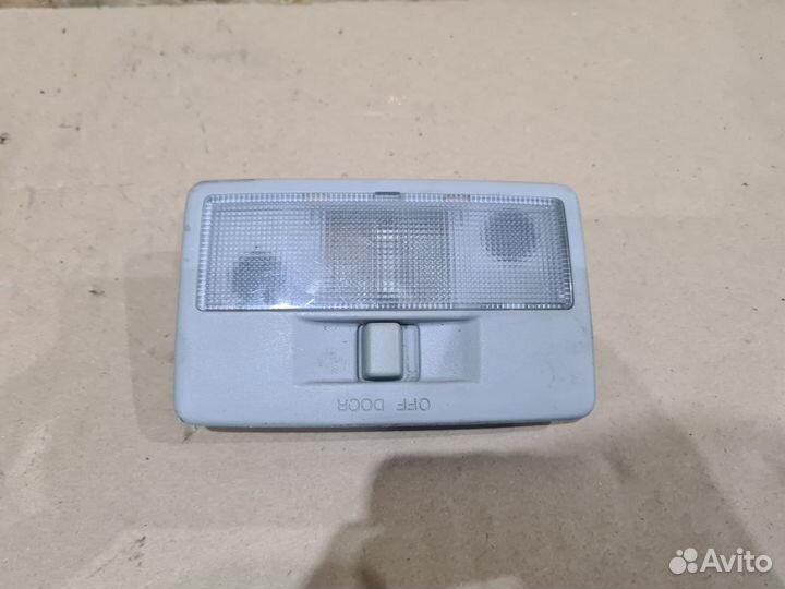 Плафон освещения салона задний Mazda CX7