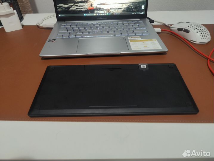 Клавиатура беспроводная Samsung trio 500