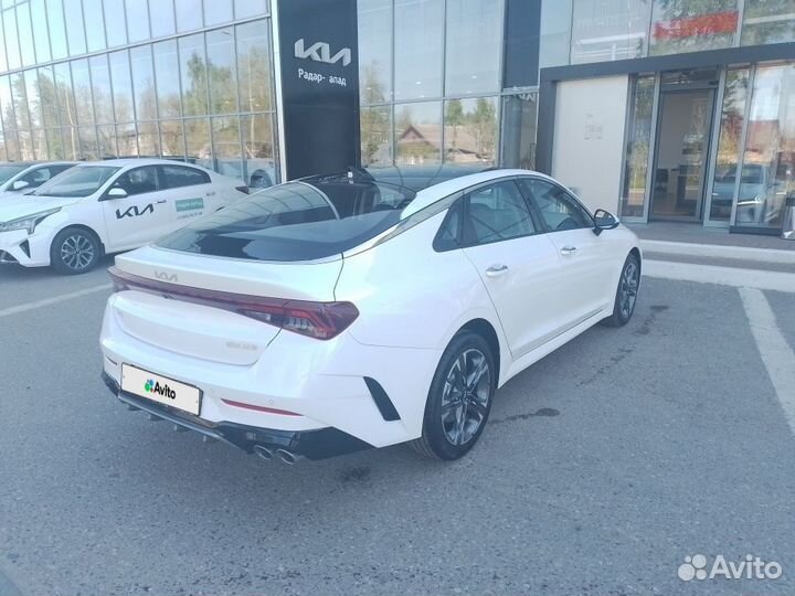Kia K5 1.6 AT, 2022