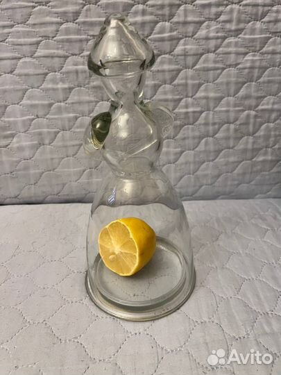 Лимонница барышня времен СССР