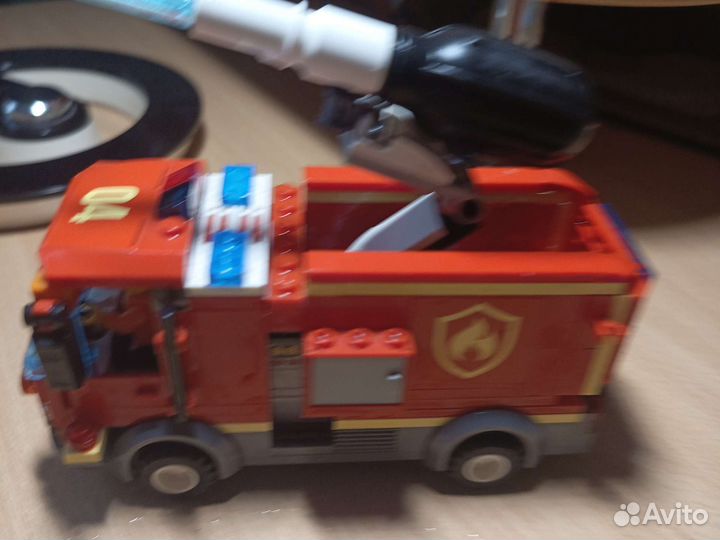 Lego city пожарная машина