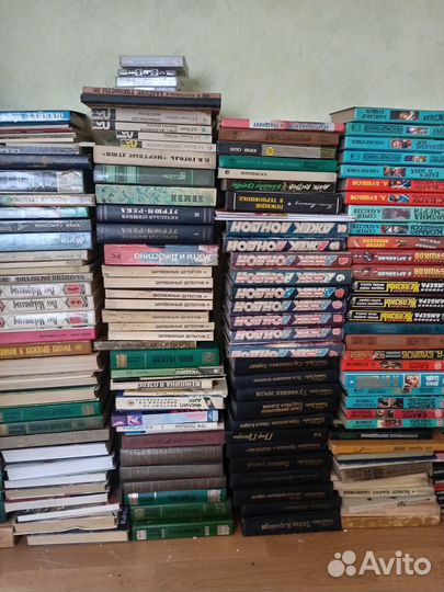 Продаю книги