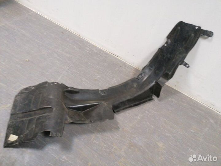 Подкрылок локер передний левый Chery Fora A21