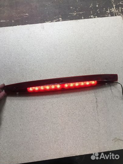 Дополнительный стоп сигнал Mersedes Vito 639